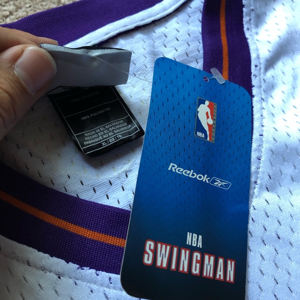 Vintage Amar’e Staudemire Jersey - Picture 8 of 9